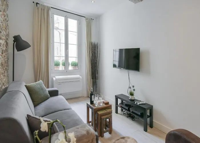 Vieux Murs - Brand New Flat For 4, Ac, Wifi Center Old Lägenhet Antibes