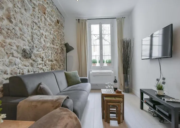 Vieux Murs - Brand New Flat For 4, Ac, Wifi Center Old Appartamento *