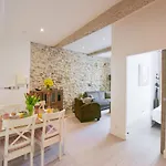 Apartman Vieux Murs - Brand New Flat For 4, Ac, Wifi Center Old *