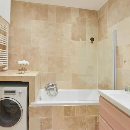 شقة Vieux Murs - Brand New Flat For 4, Ac, Wifi Center Old *